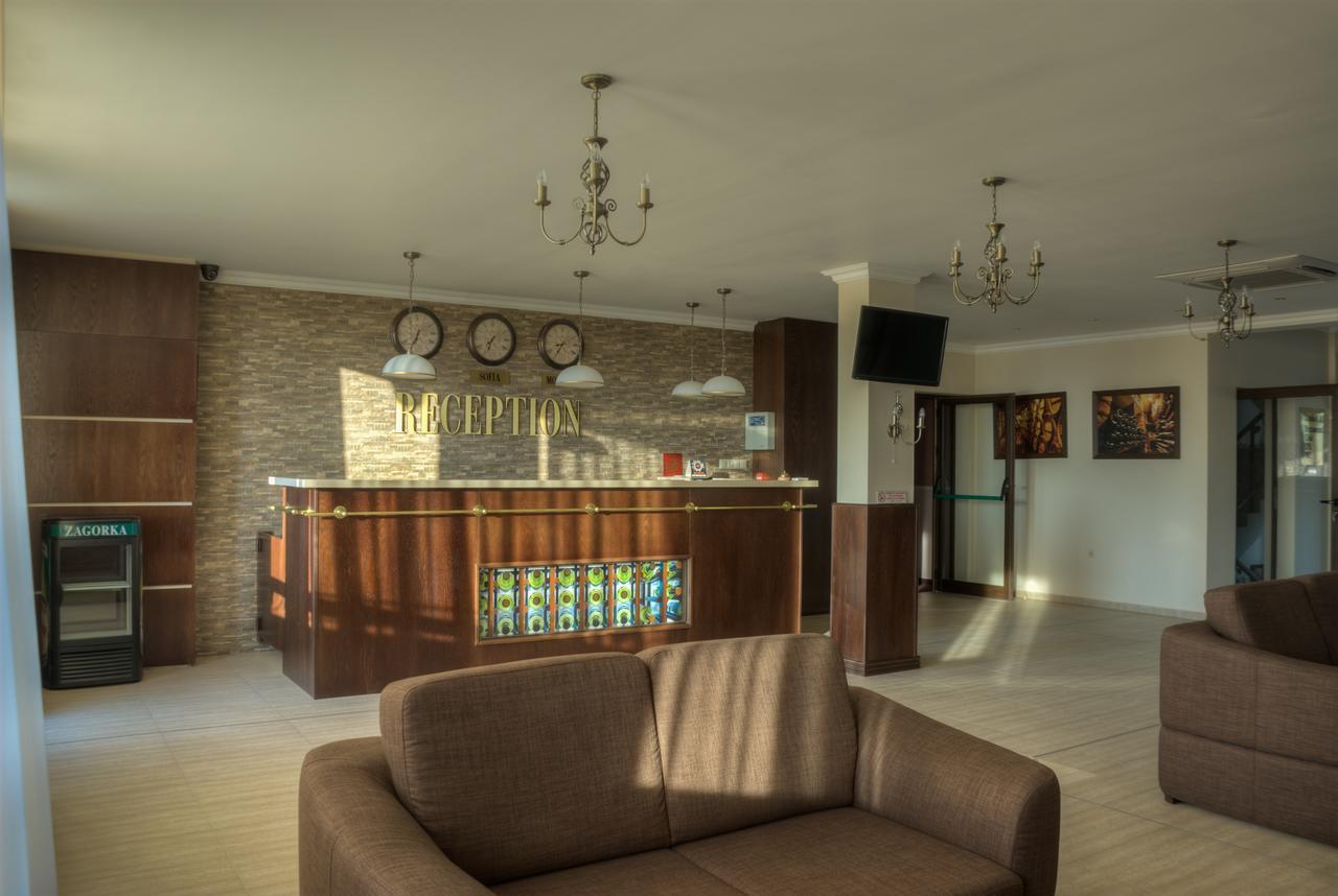 Hotel Chateau Des Bergers Targovishte (Targovishte) Exterior photo